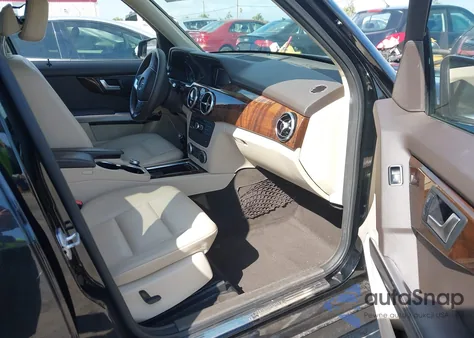 2014 Mercedes-Benz Glk 350 from USA, damaged, VIN WDCGG5HB1EG239952